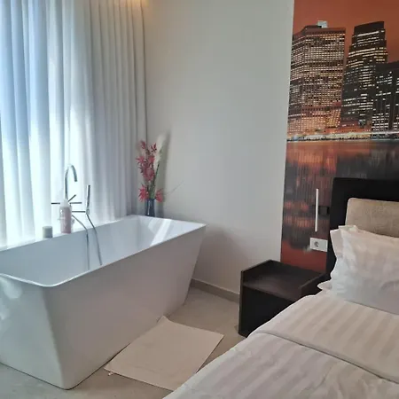 Golden Tower Appartement Tirana