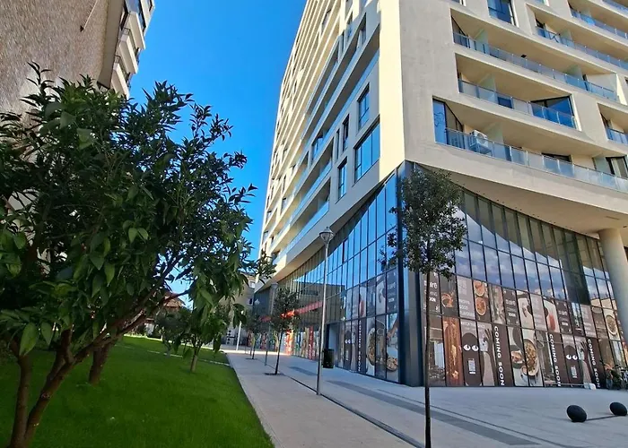 Golden Tower Тирана