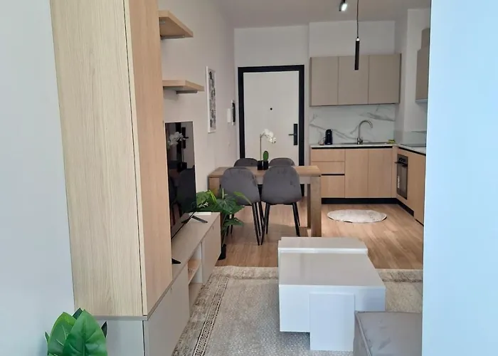 Golden Tower Apartman *