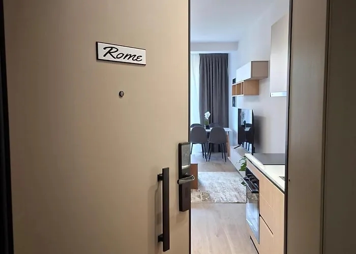 Golden Tower Апартаменты