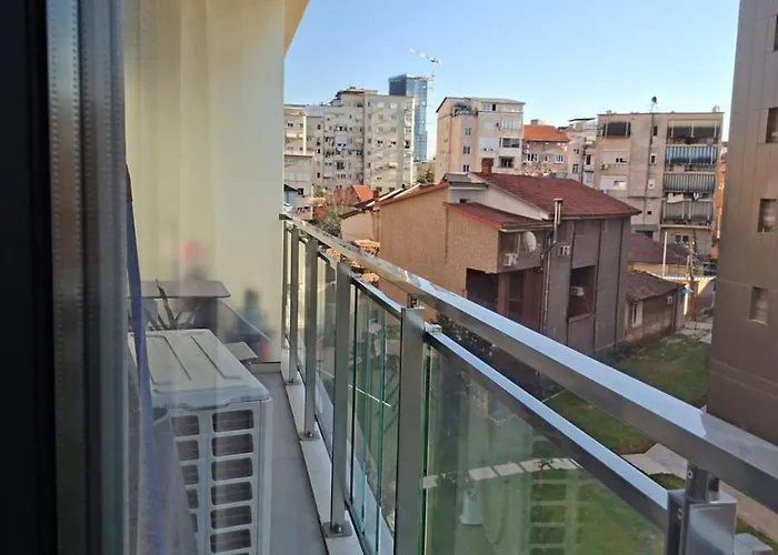 Golden Tower Тирана