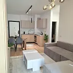Apartment Golden Tower