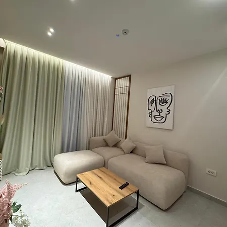 Golden Tower Appartement Tirana