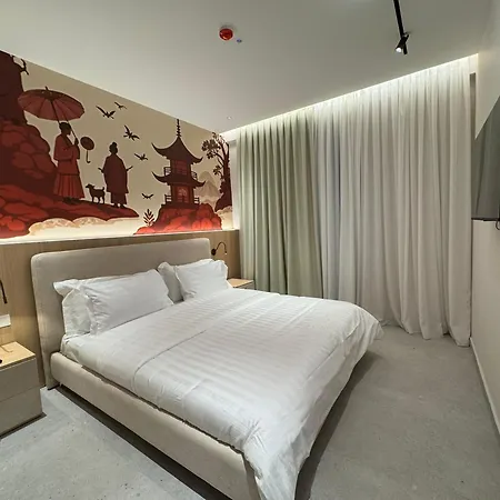 B41 Luxury Apartment *