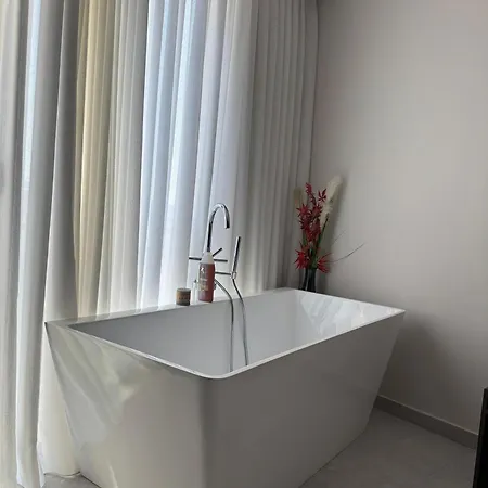 Apartamento Golden Tower