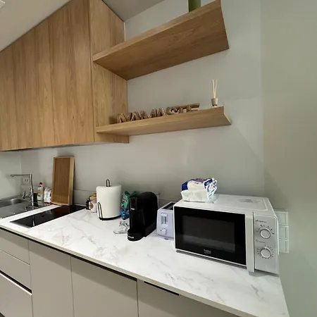 Golden Tower Apartamento