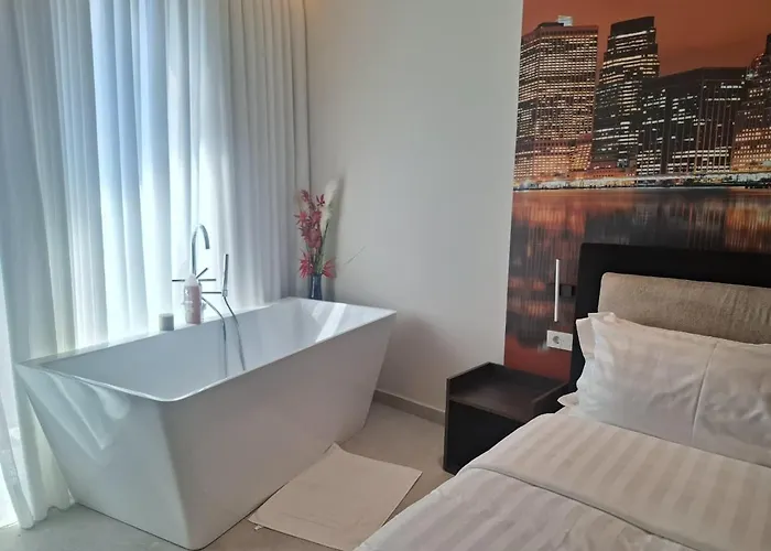 Golden Tower Apartment Tirana