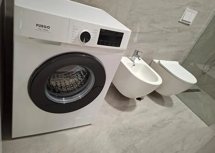 Golden Tower Apartamento *